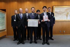 交通遺児就学援助資金等贈呈式〔岡山放送〕